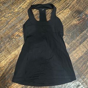 Lululemon size 4 built in bra top